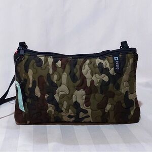 Donna Sharp Quilted Camo Lafayette Crossbody Bag NWT